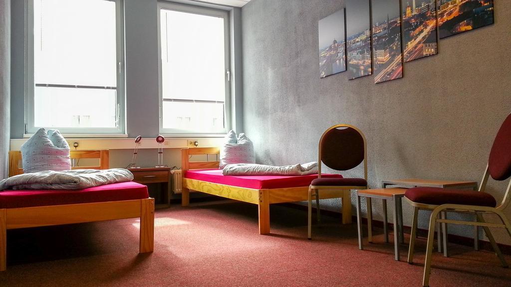 Hostel Die Etage East Берлин Номер фото