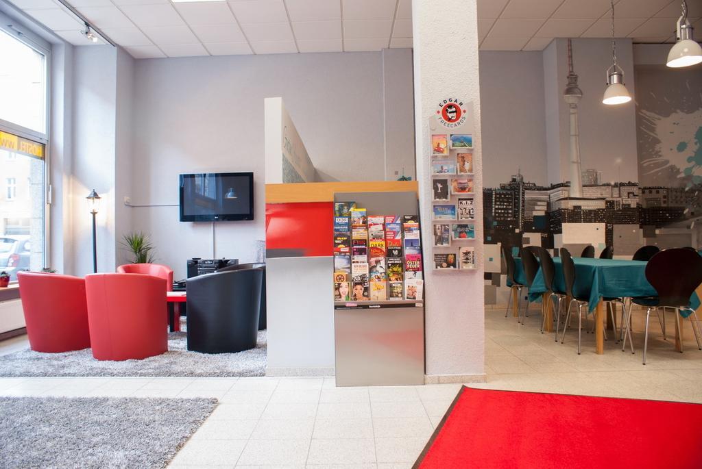 Hostel Die Etage East Берлин Экстерьер фото