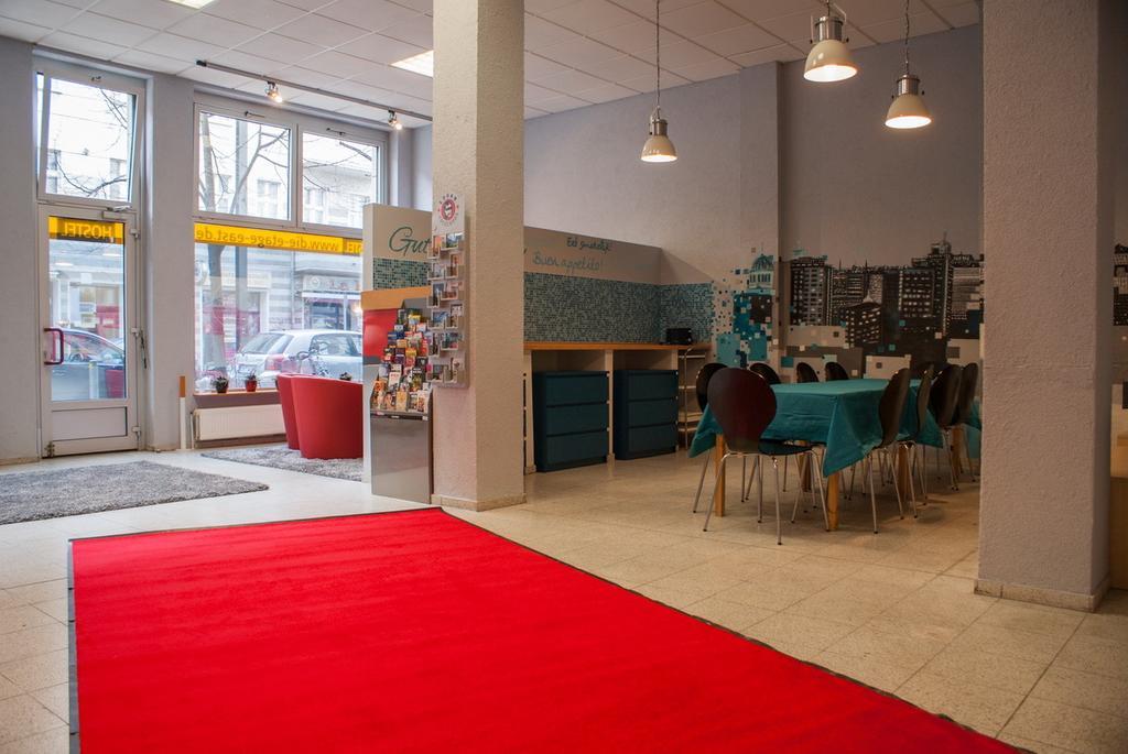 Hostel Die Etage East Берлин Экстерьер фото